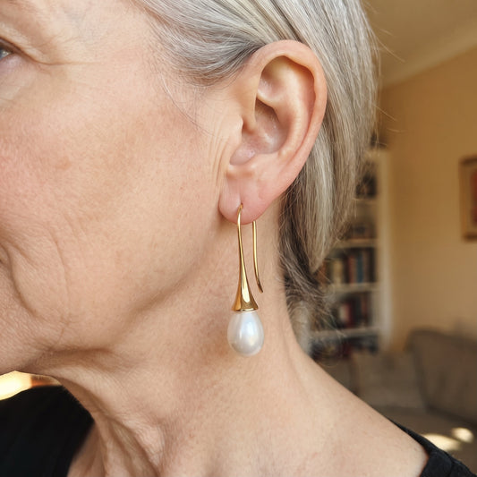Classic Pearl Beauty Earrings