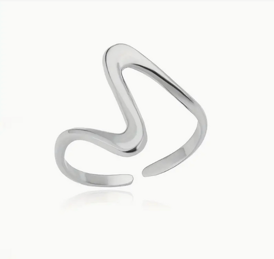 Wave Design 18K Gold Ring